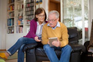 5 Simple Ways to Stay Safe Online After 60